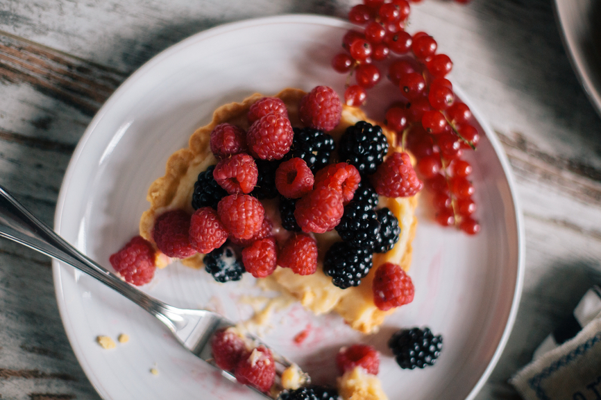 Blackberry raspberry torte